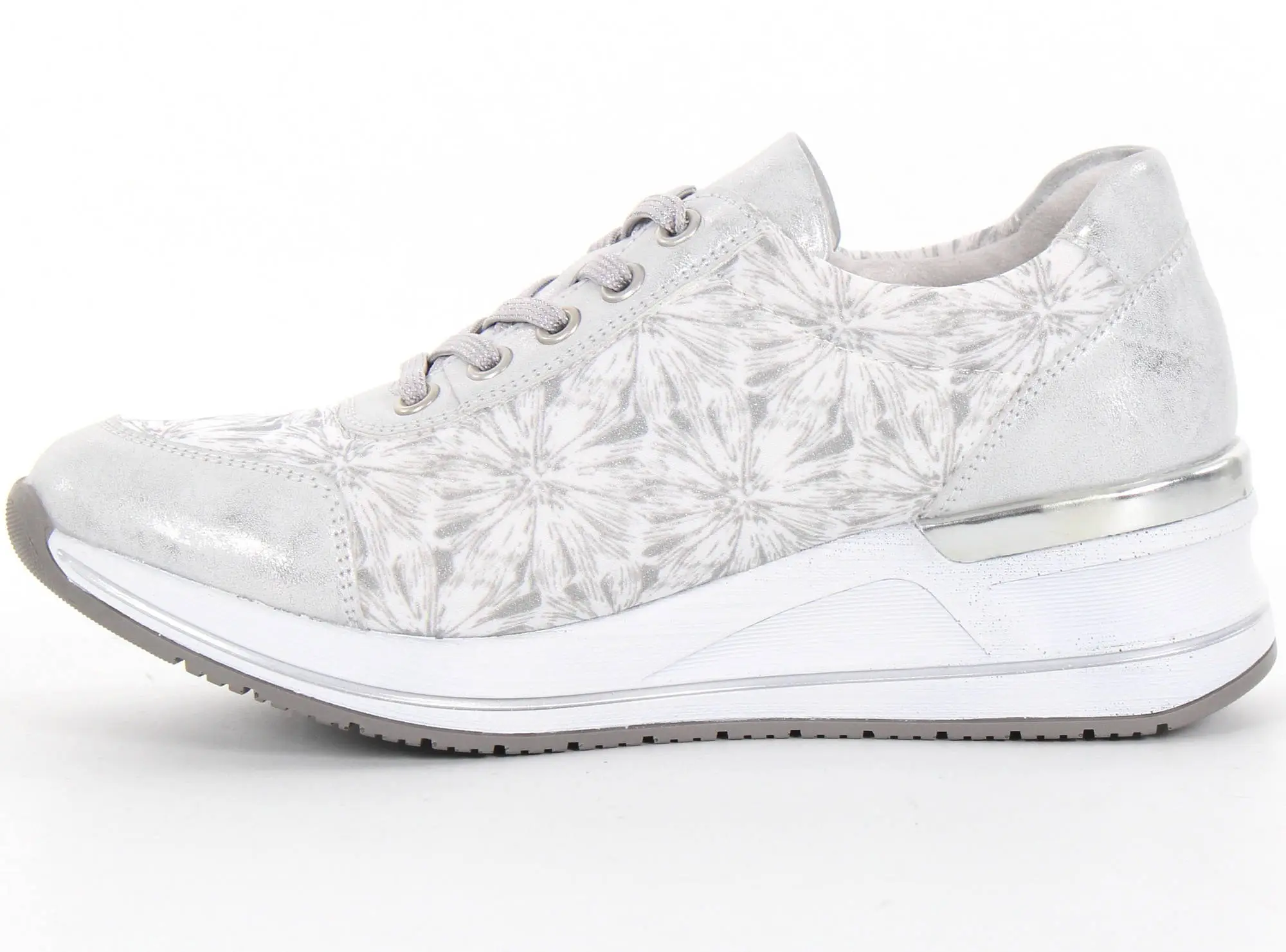 Rieker Remonte Naisten Kiilatennarit Irrotettavalla Pohjallisella D3203-90 Metallic 2 Rieker Remonte Naisten Kiilatennarit Irrotettavalla Pohjallisella D3203-90 Metallic - Image 2