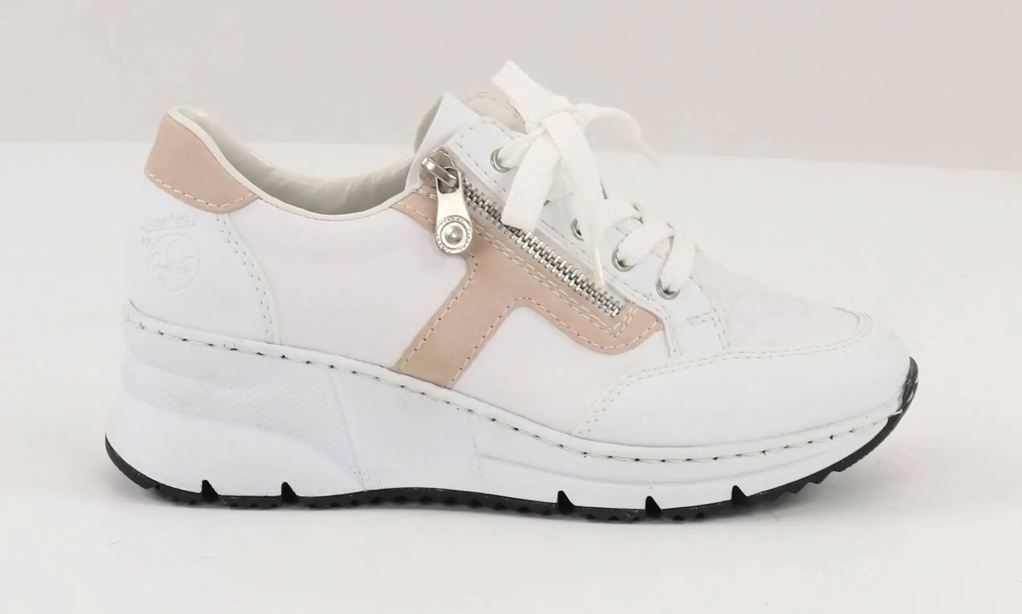 Rieker Naisten Kiilatennarit N6303-80 Valkoinen/multi 1 Rieker Naisten Kiilatennarit N6303-80 Valkoinen/multi